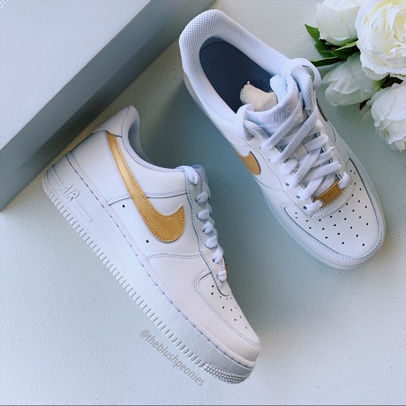 Nike Custom Air Force 1 NWT - Picture 6 of 16